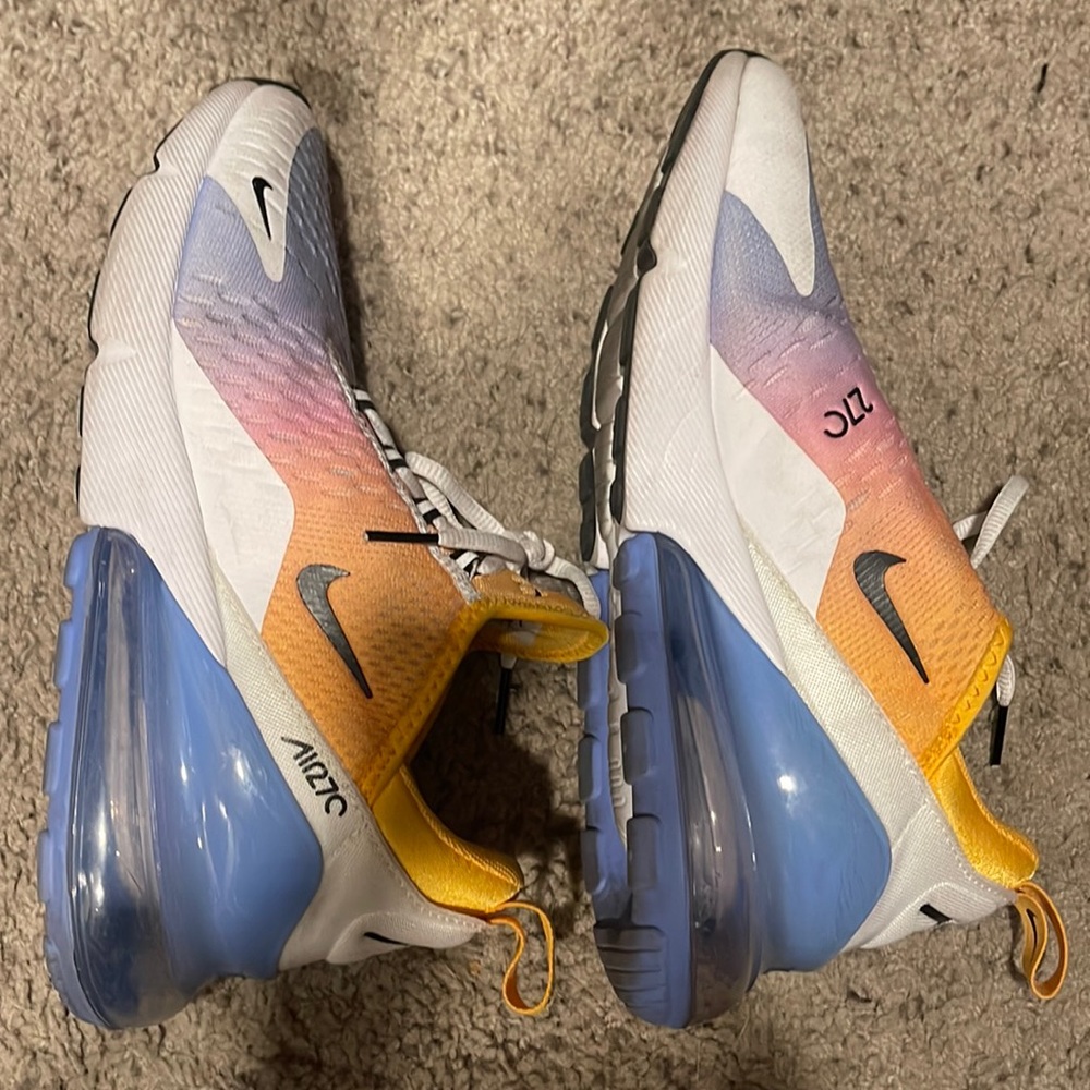 Nike Air 270